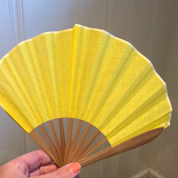 NEW IN BOX Authentic Japanese fan